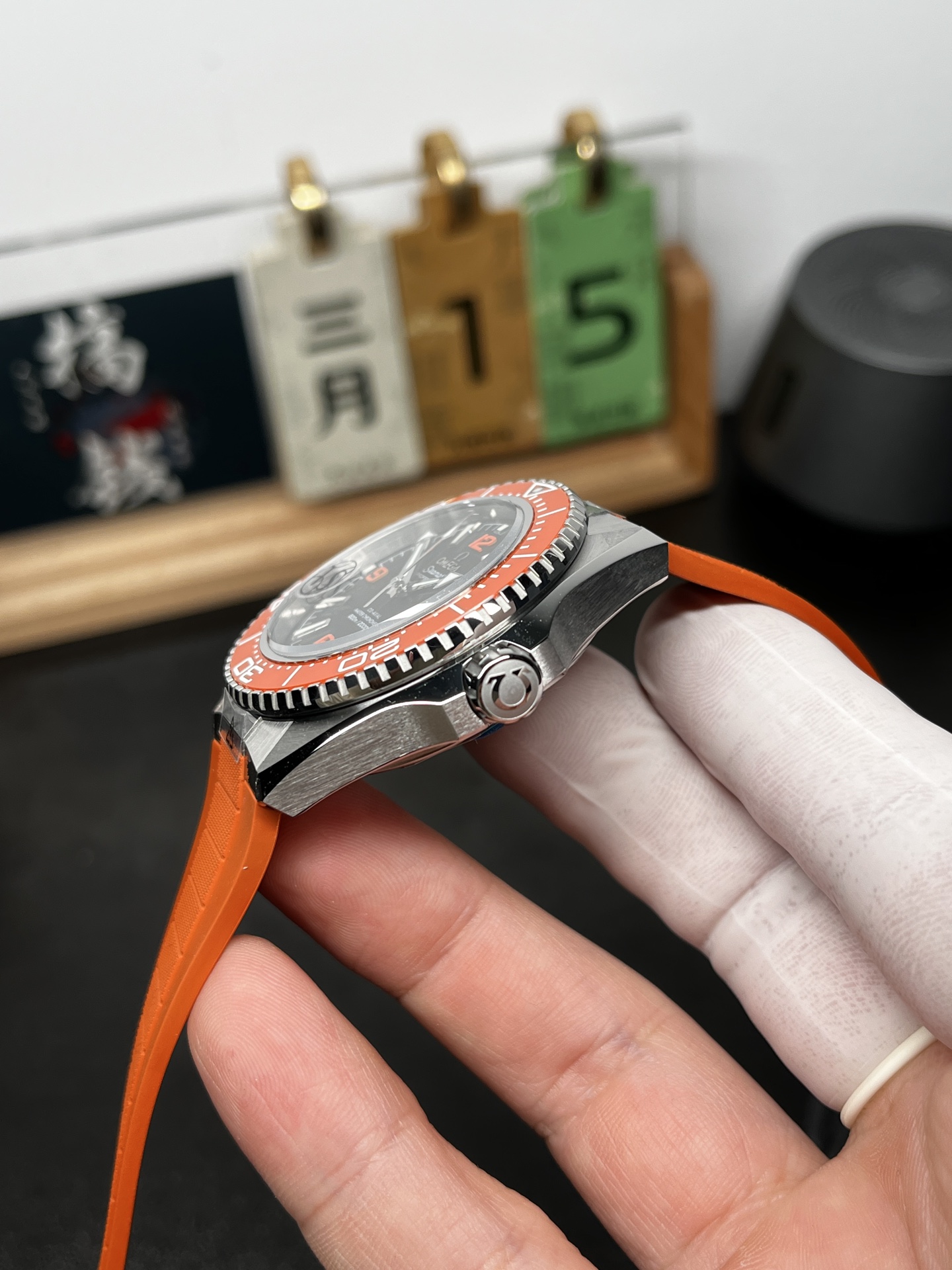 High Quality Replica Detail Shot