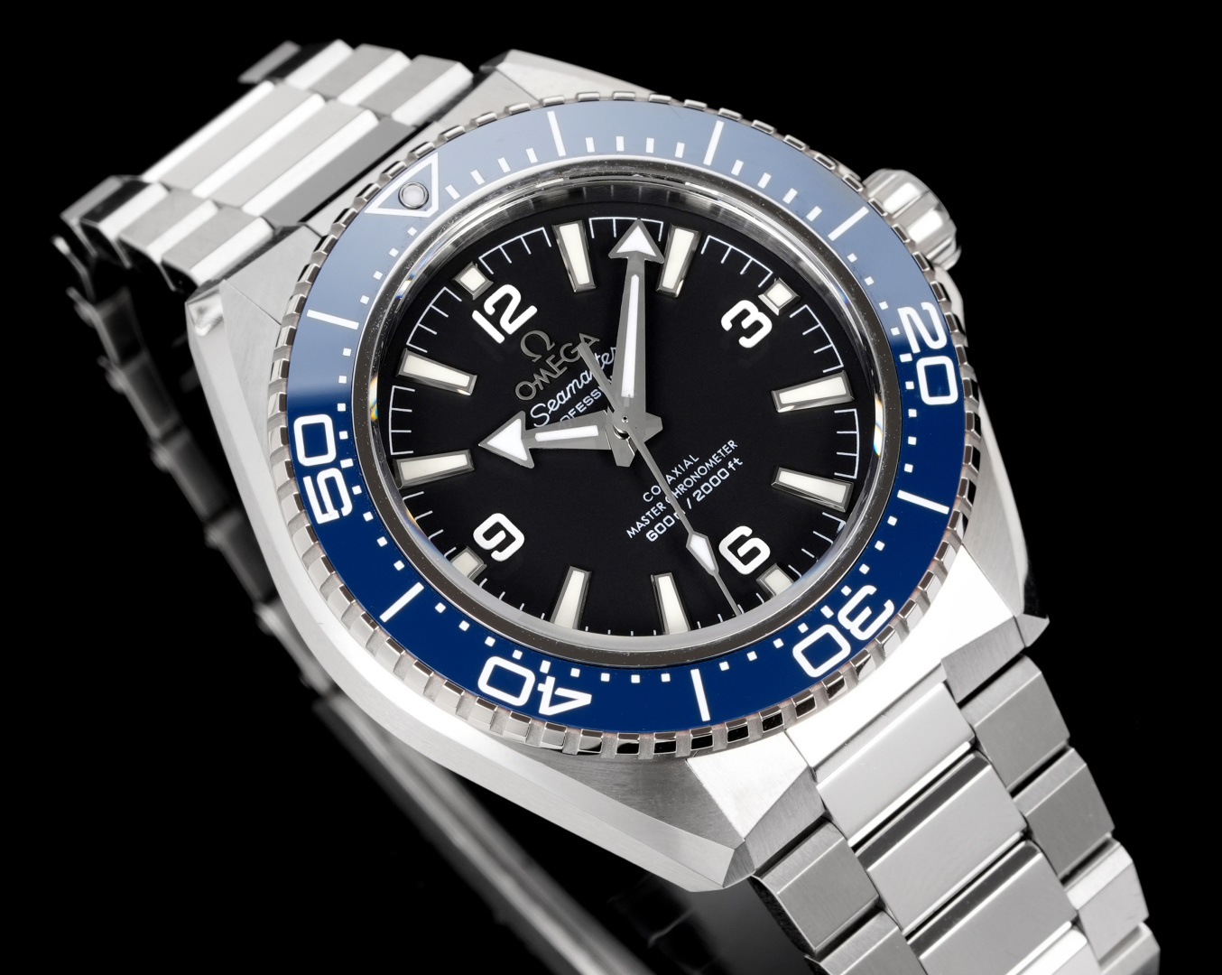 High Quality Replica Detail Shot