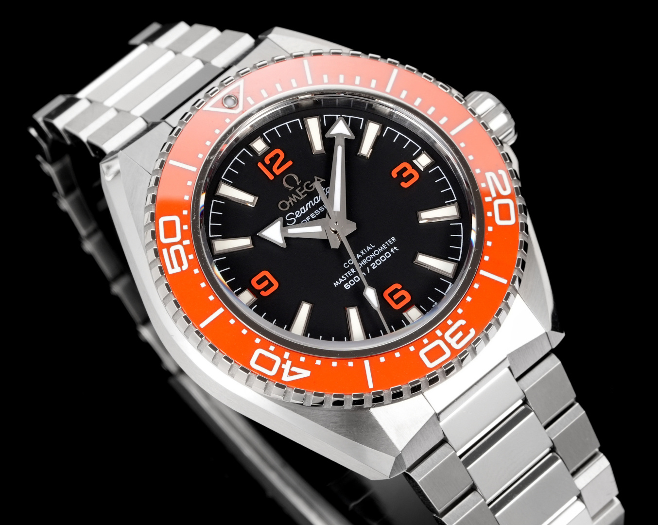 High Quality Replica Detail Shot