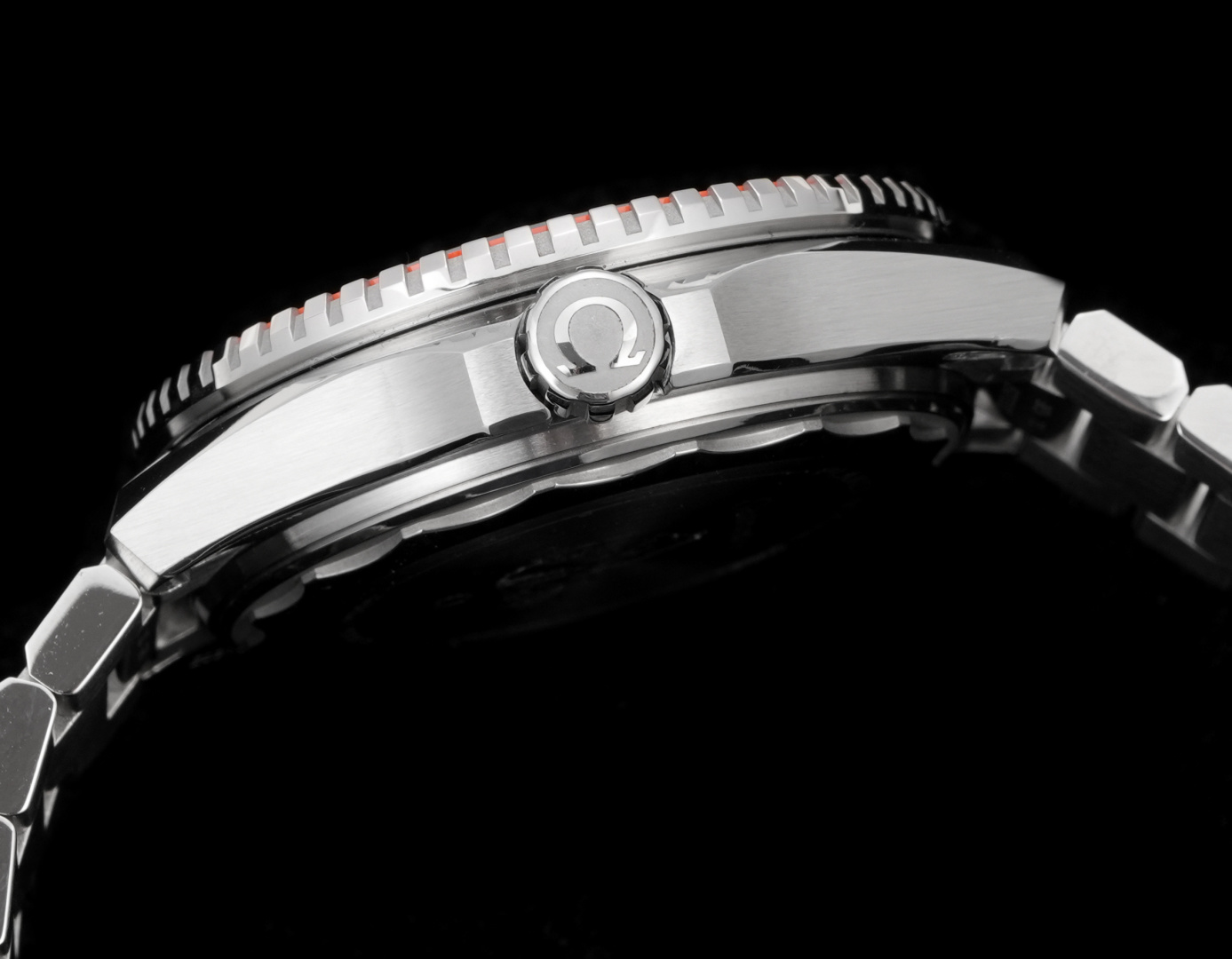 High Quality Replica Detail Shot