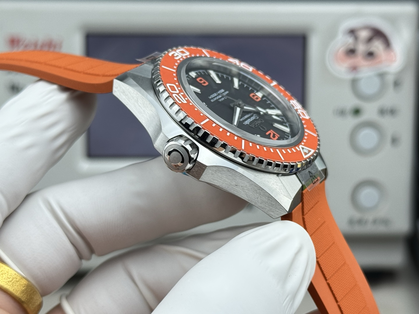 High Quality Replica Detail Shot