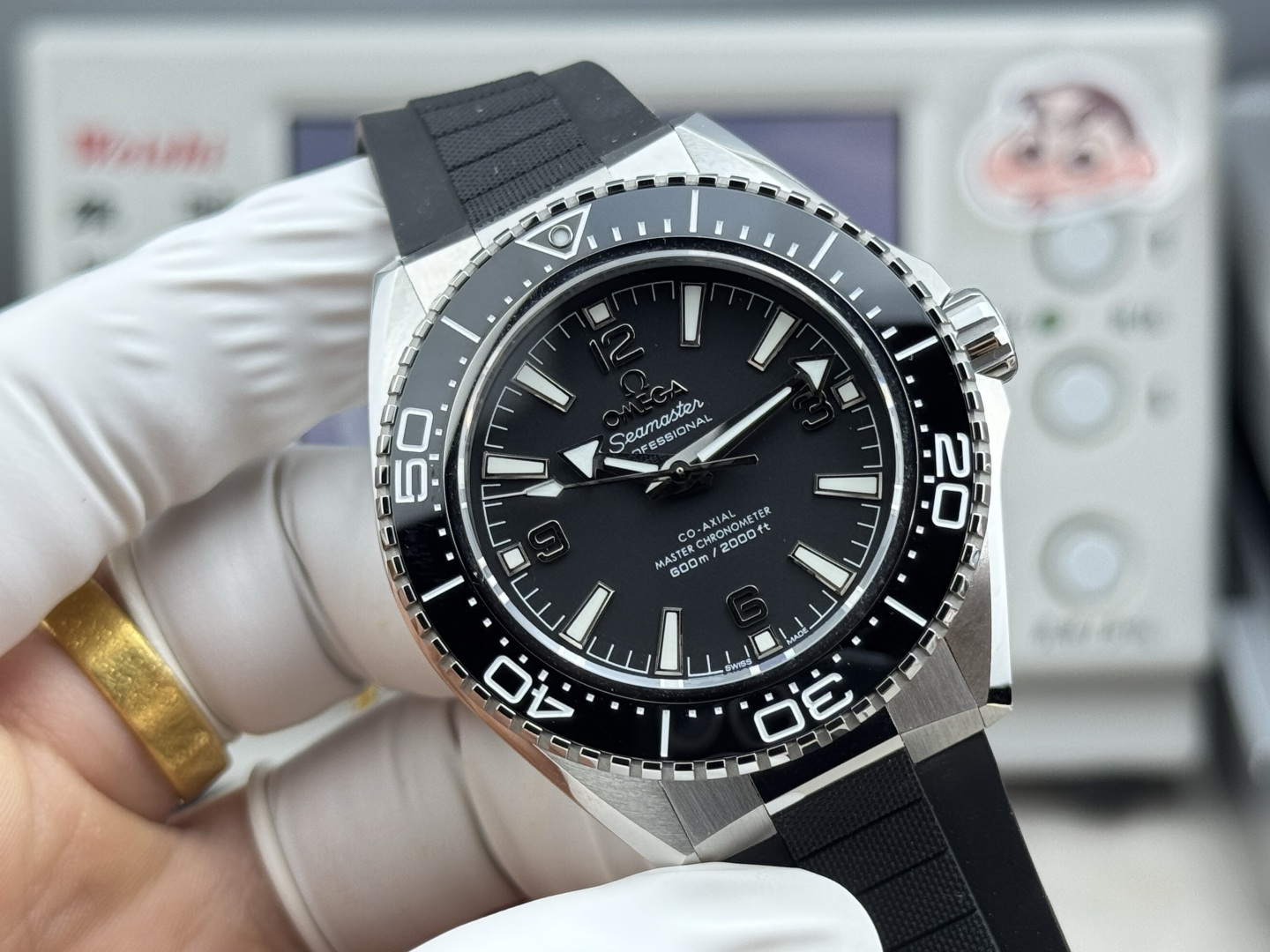 High Quality Replica Detail Shot