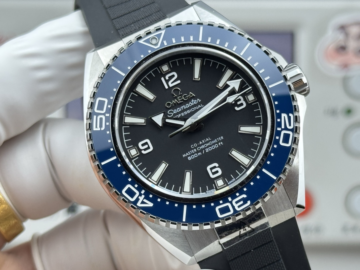 High Quality Replica Detail Shot