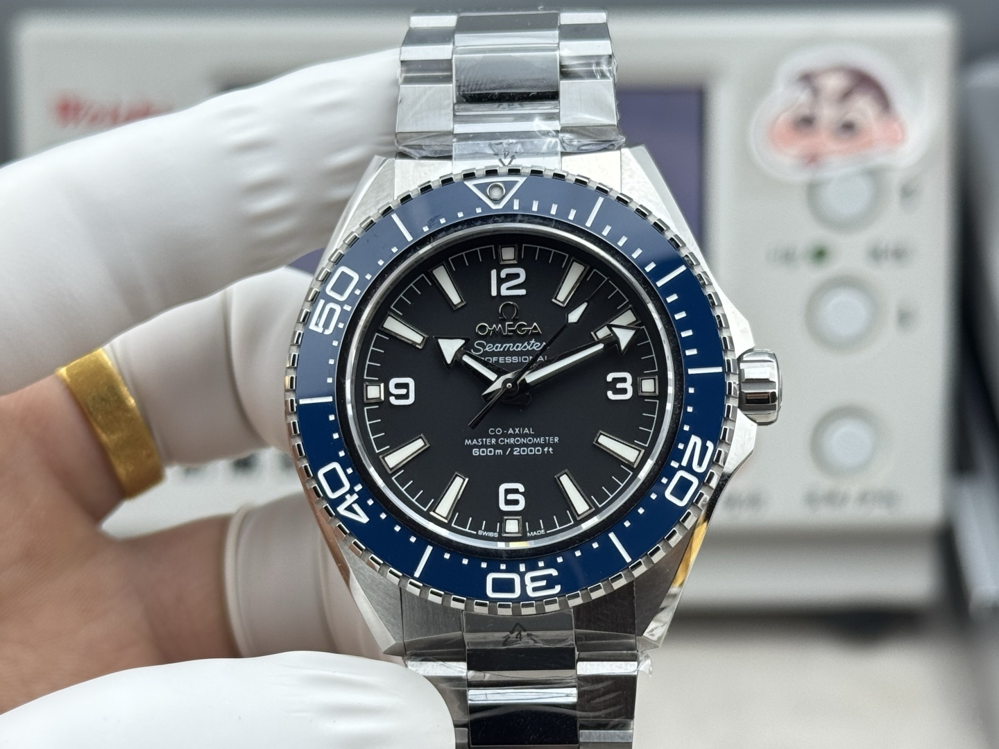 High Quality Replica Detail Shot