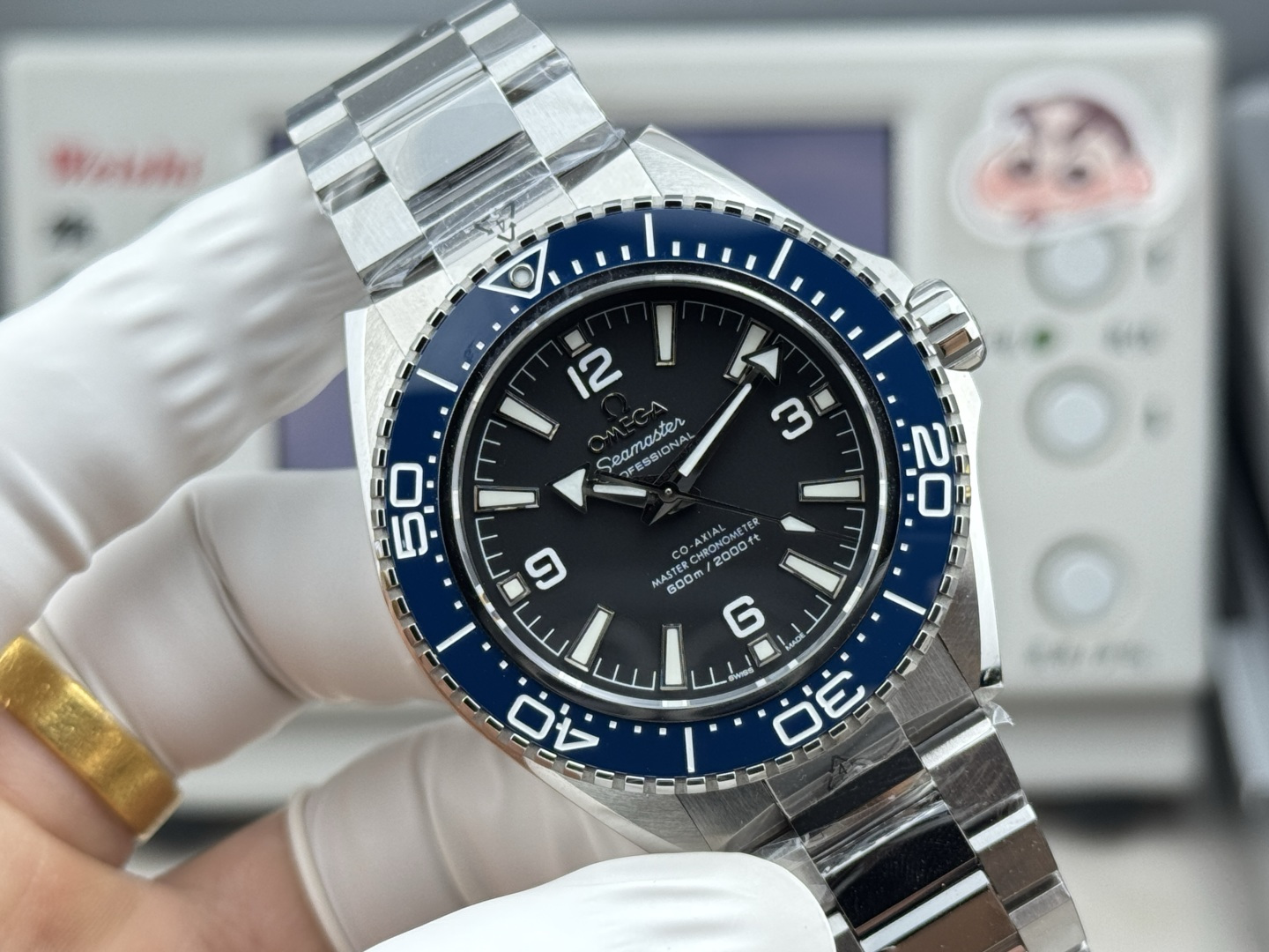 High Quality Replica Detail Shot