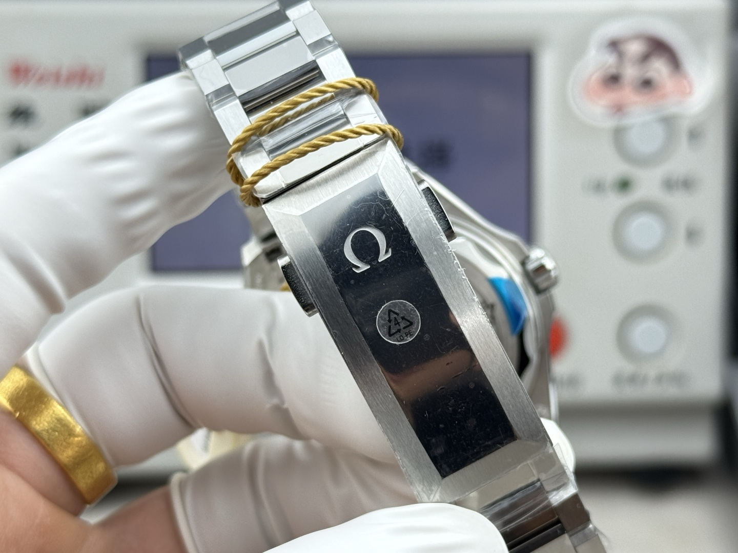 High Quality Replica Detail Shot