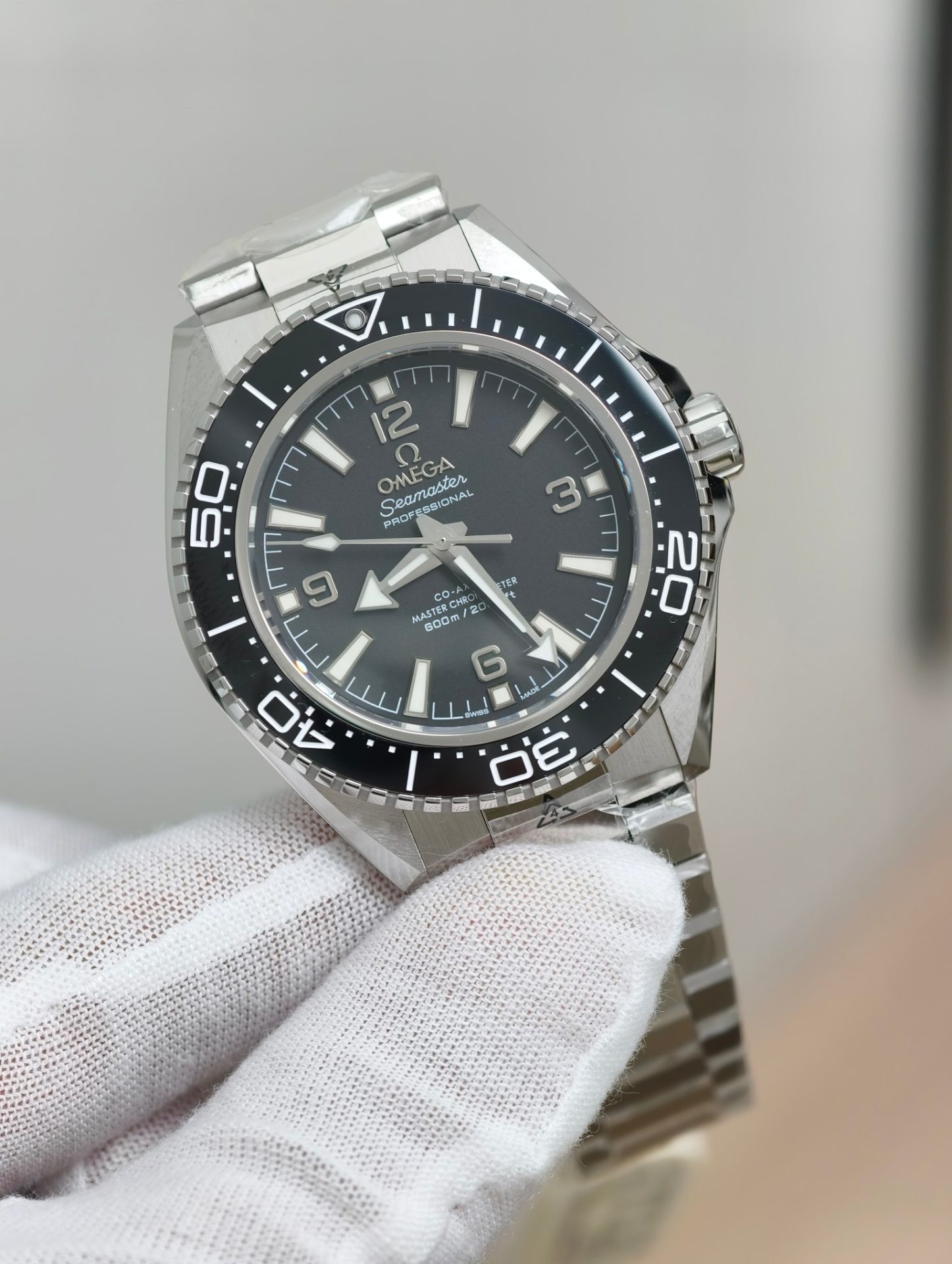 High Quality Replica Detail Shot