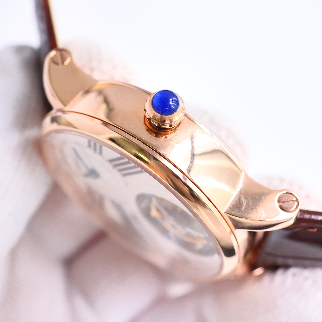 High Quality Replica Detail Shot