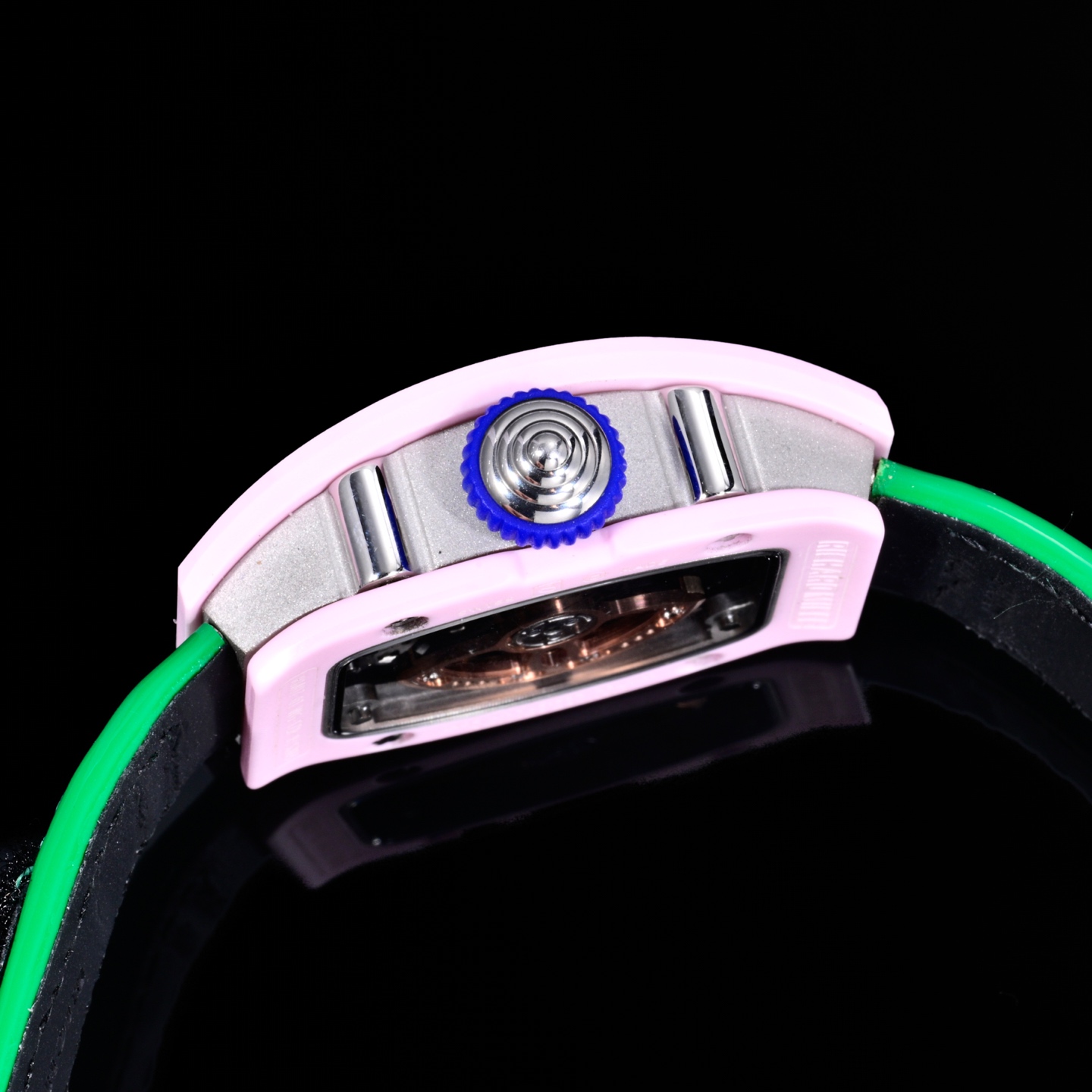 High Quality Replica Detail Shot