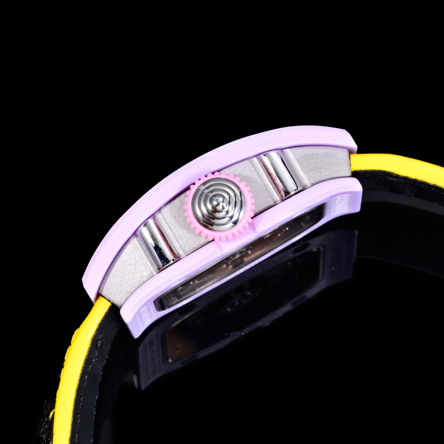 High Quality Replica Detail Shot