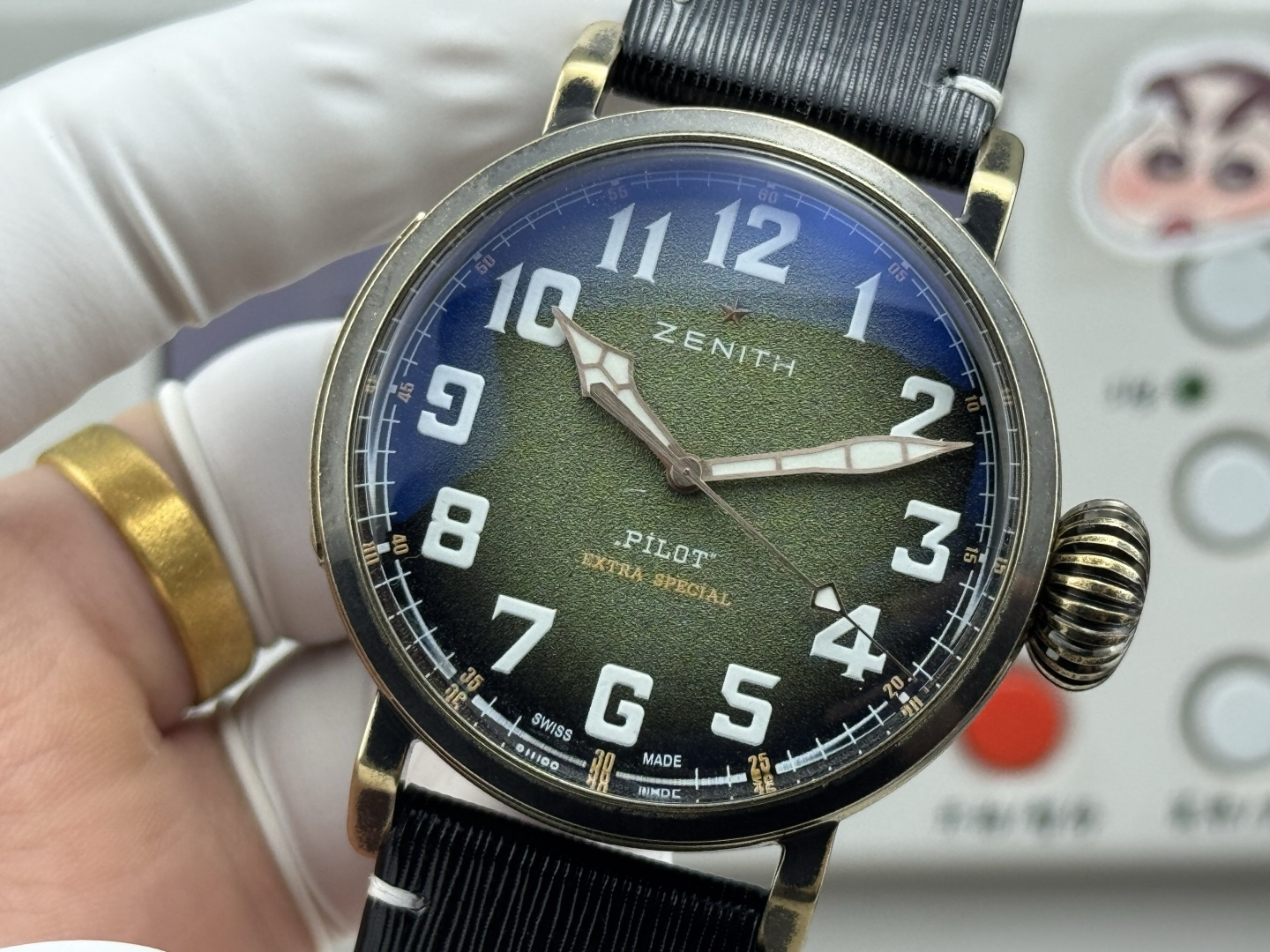 High Quality Replica Detail Shot