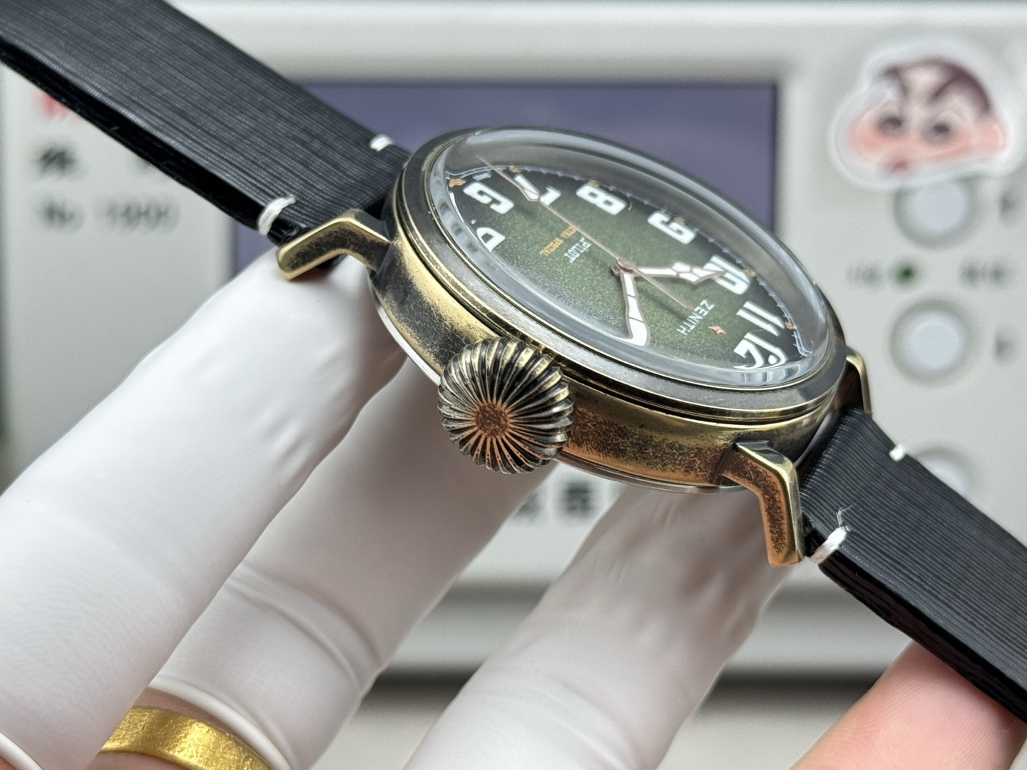 High Quality Replica Detail Shot