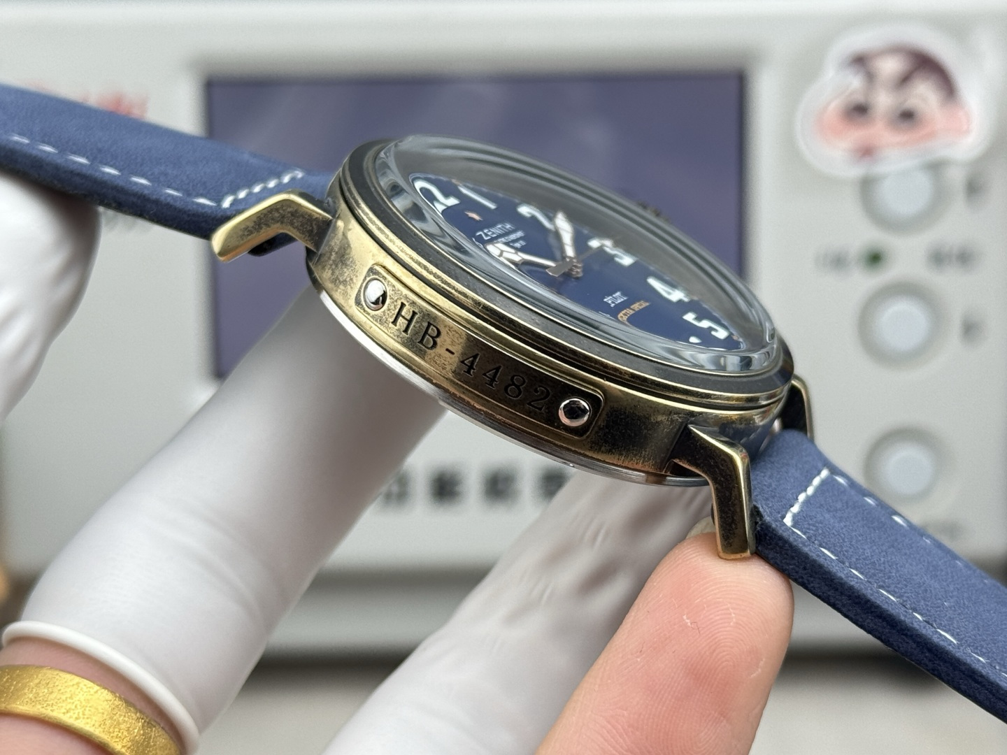 High Quality Replica Detail Shot