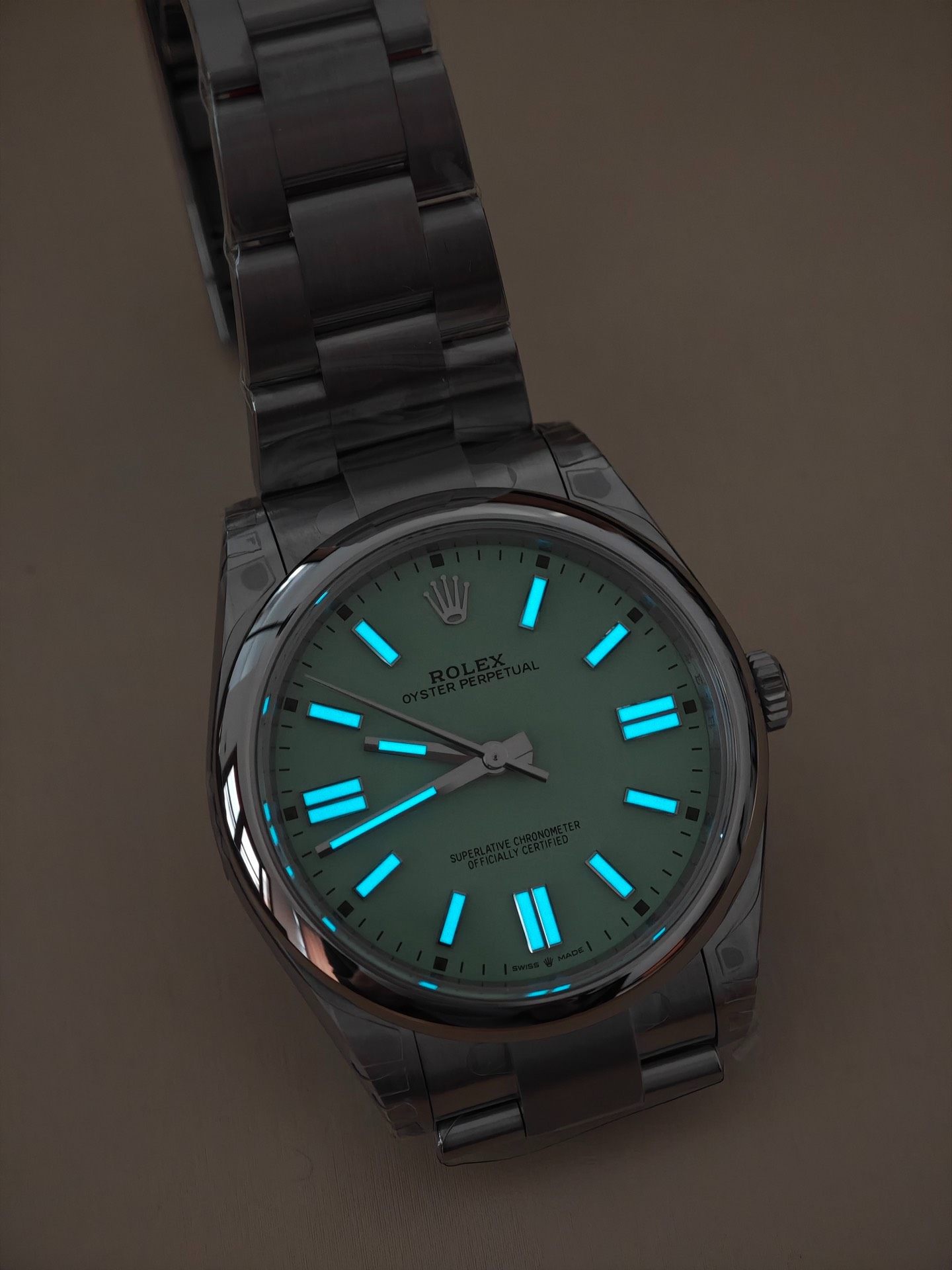 High Quality Replica Detail Shot