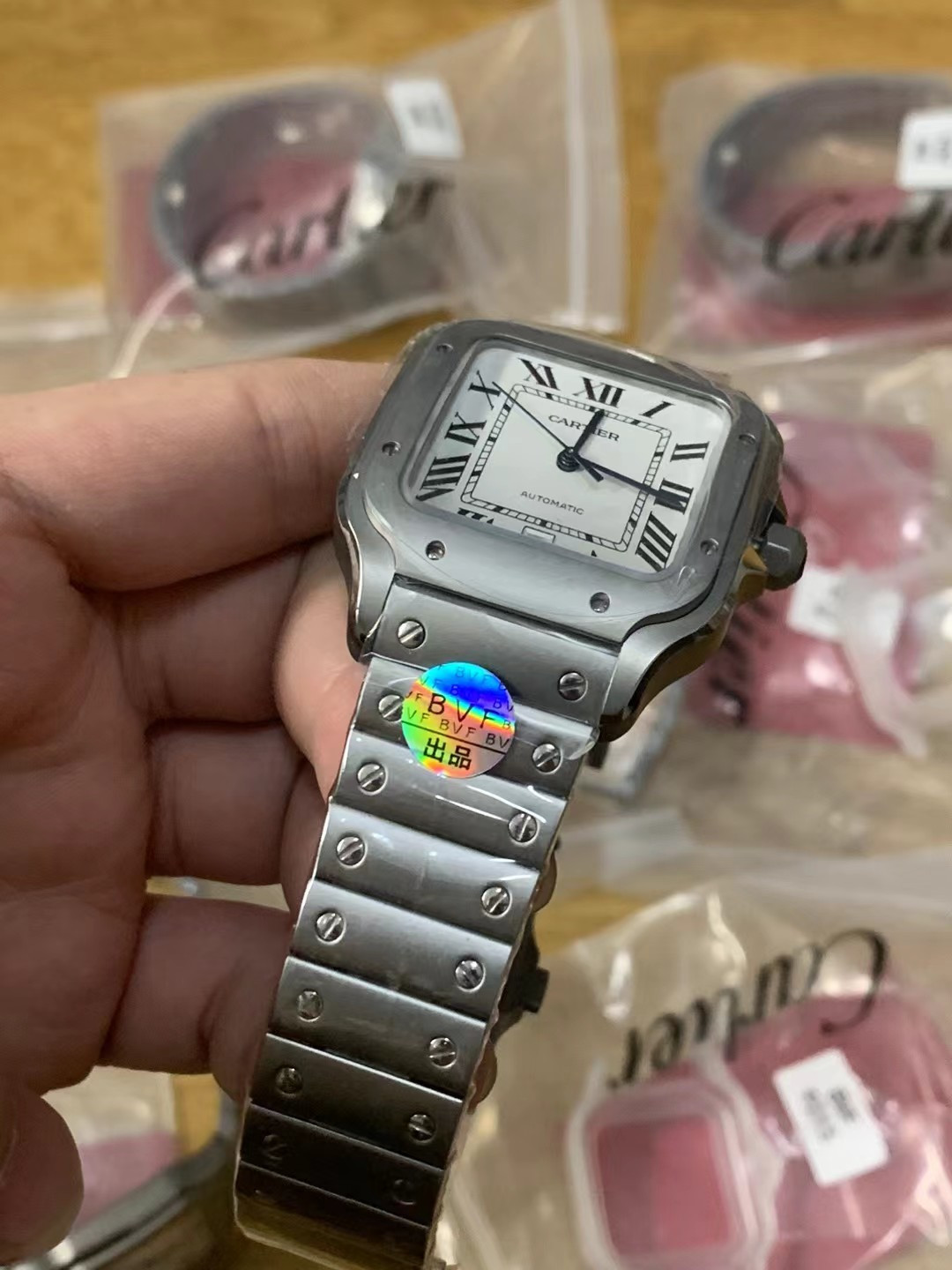 High Quality Replica Detail Shot