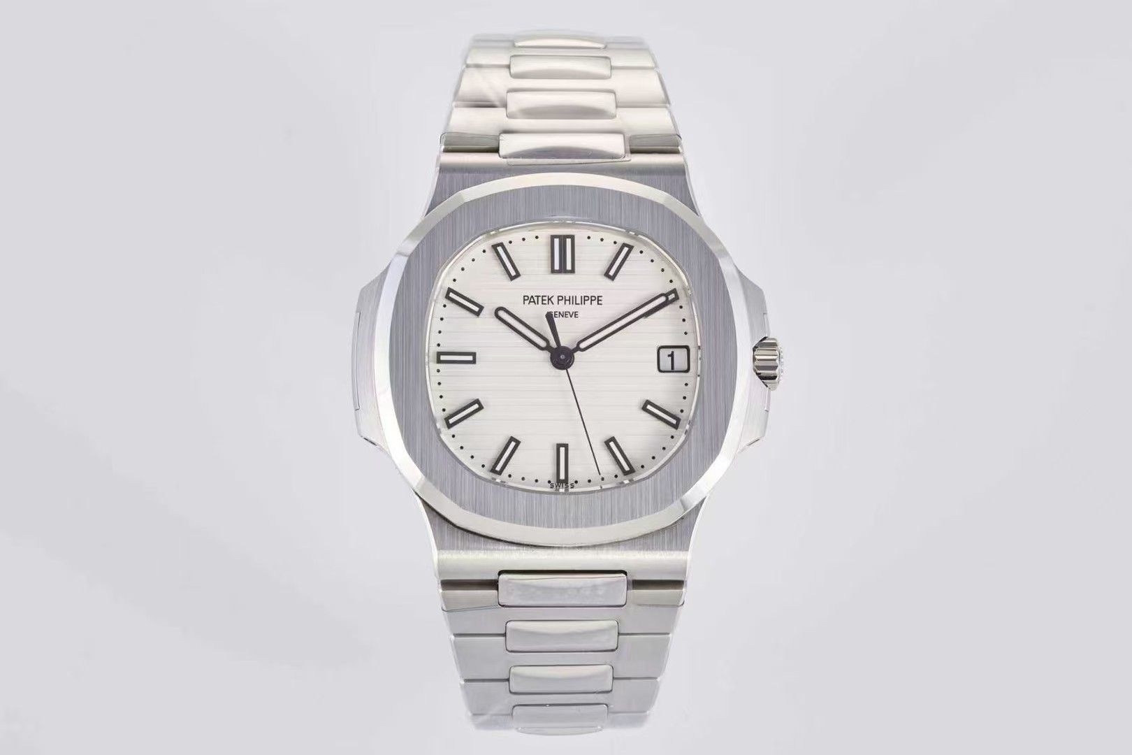 High Quality Replica Detail Shot