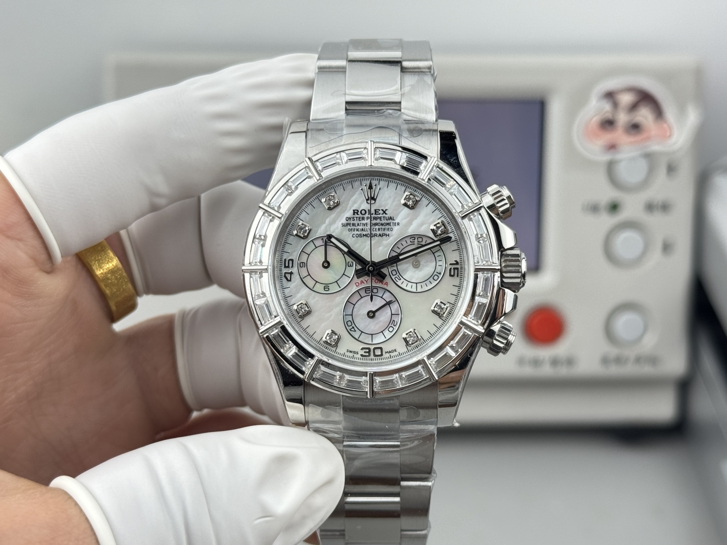 High Quality Replica Detail Shot