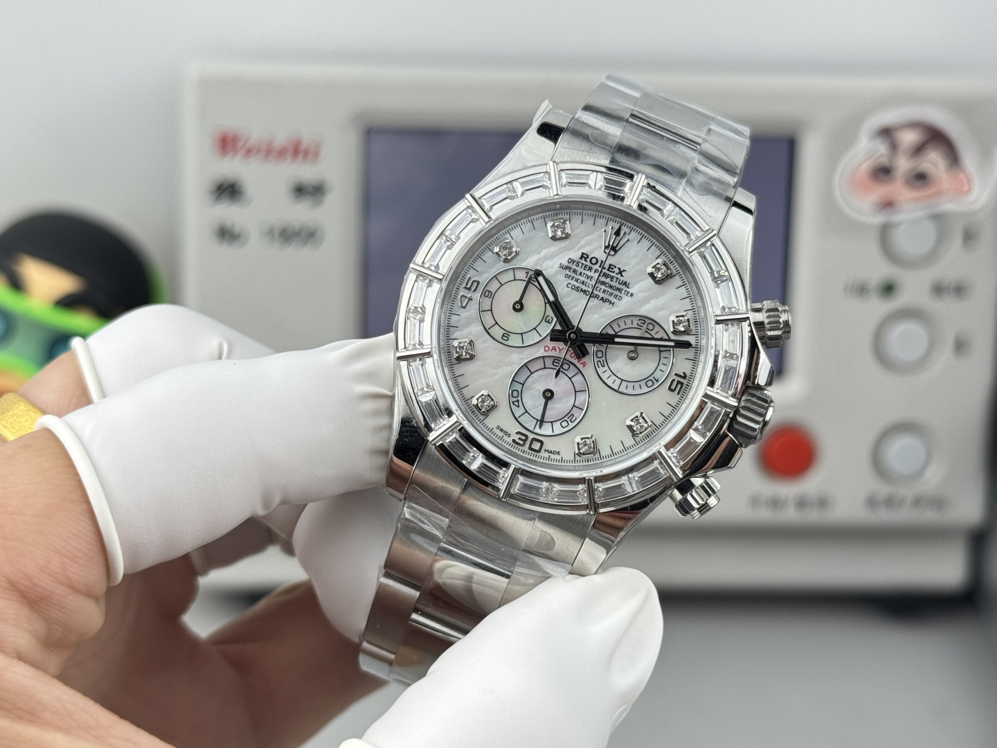 High Quality Replica Detail Shot