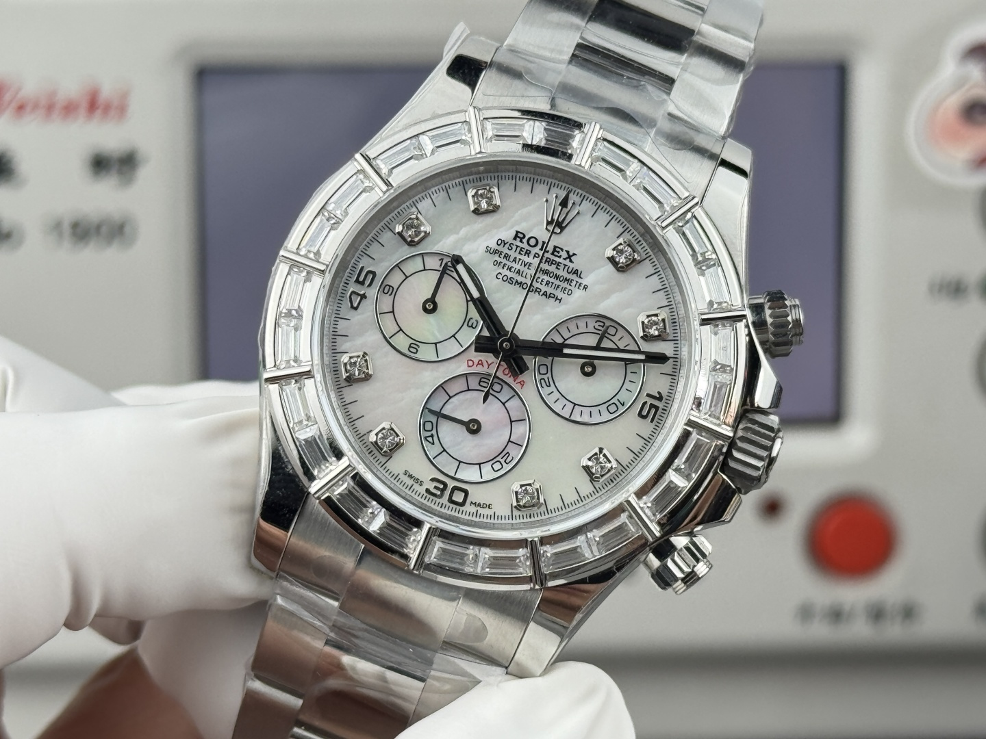 High Quality Replica Detail Shot