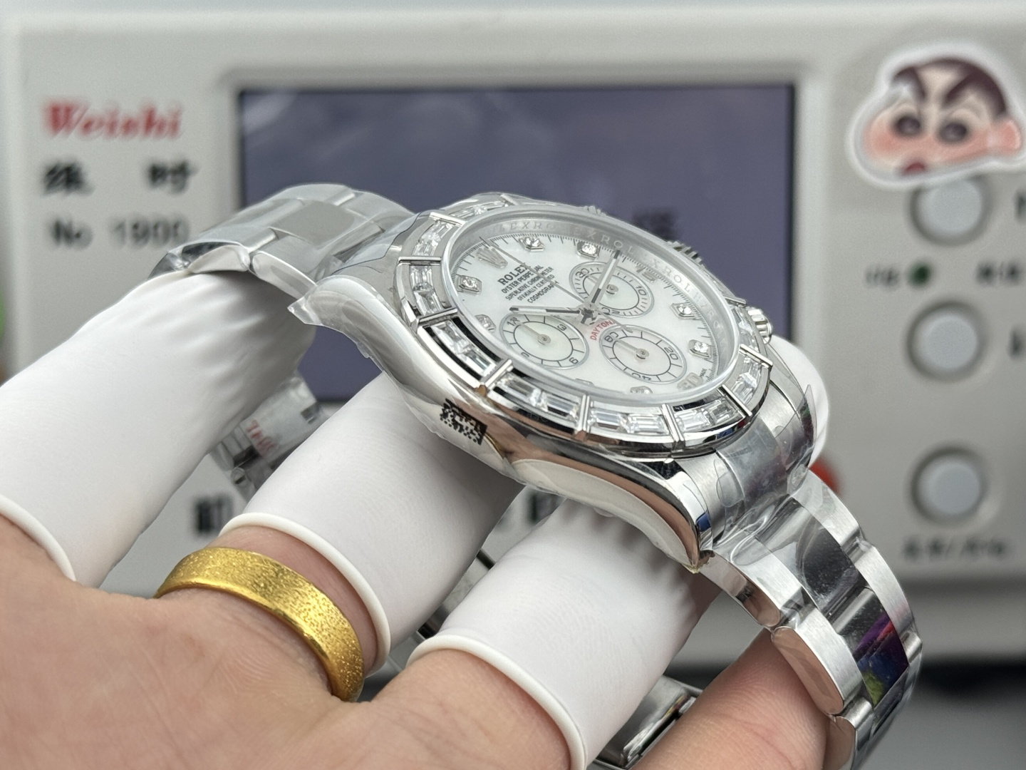 High Quality Replica Detail Shot