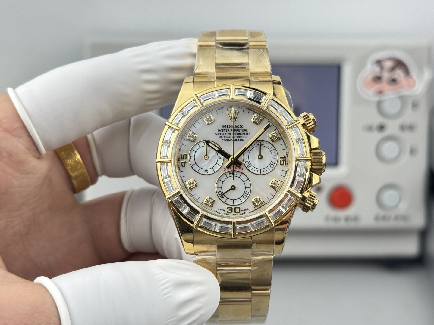 High Quality Replica Detail Shot