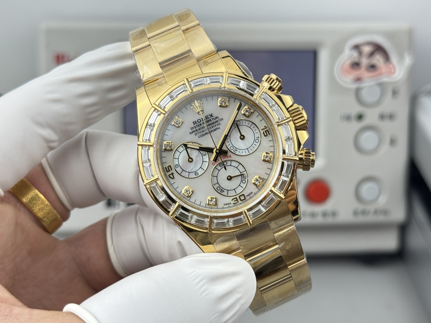 High Quality Replica Detail Shot