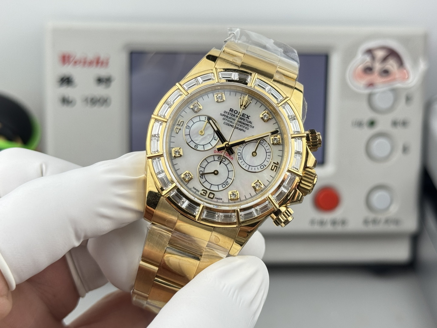 High Quality Replica Detail Shot