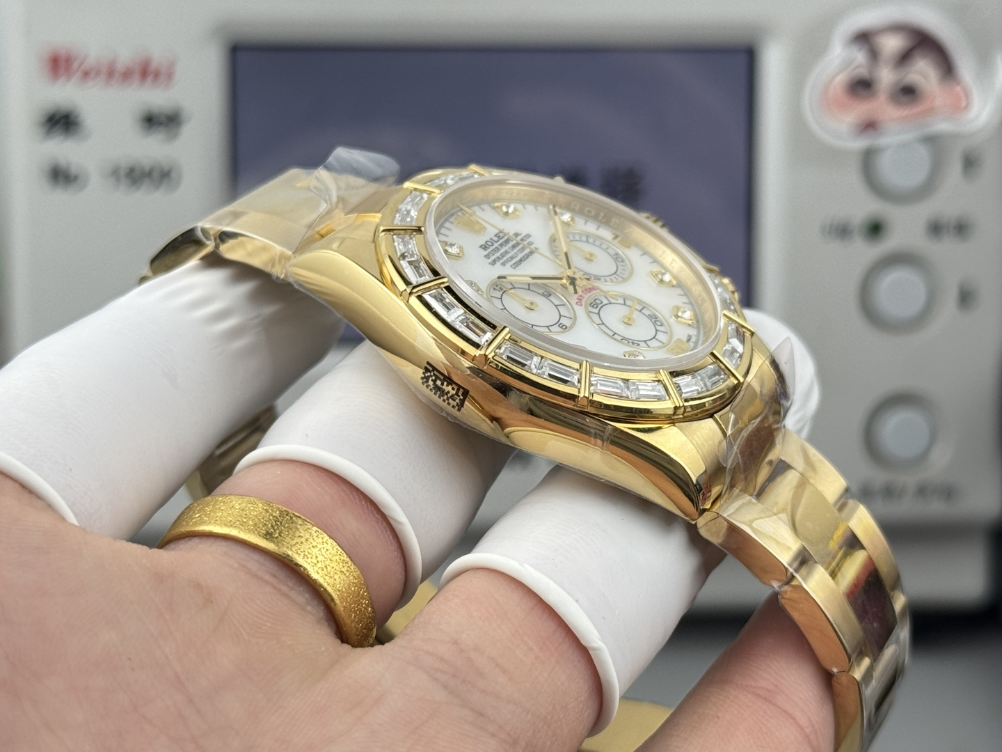 High Quality Replica Detail Shot