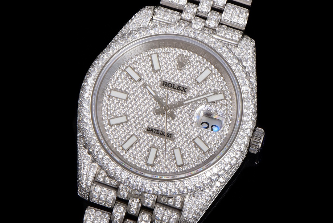 High Quality Replica Detail Shot