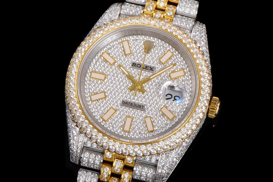 High Quality Replica Detail Shot