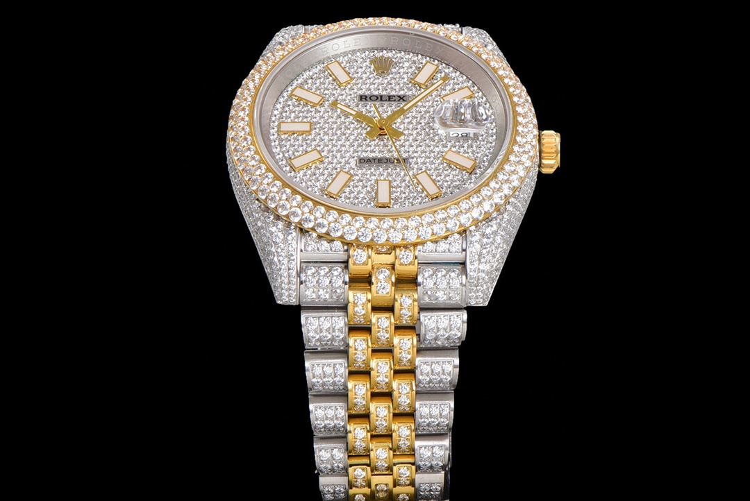 High Quality Replica Detail Shot