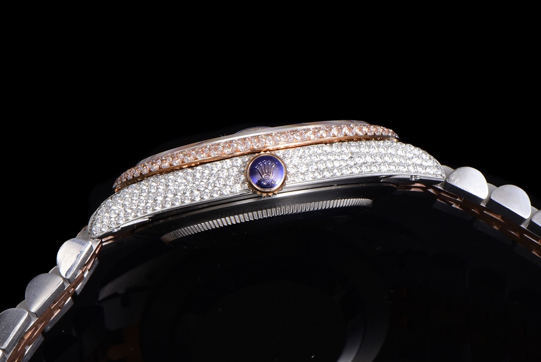 High Quality Replica Detail Shot