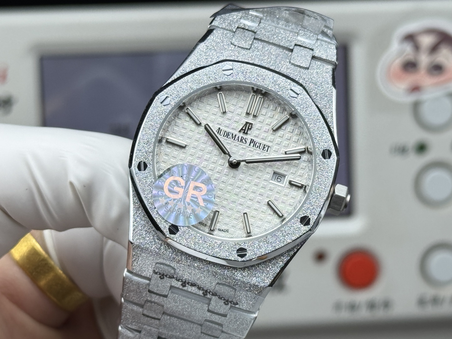 High Quality Replica Detail Shot