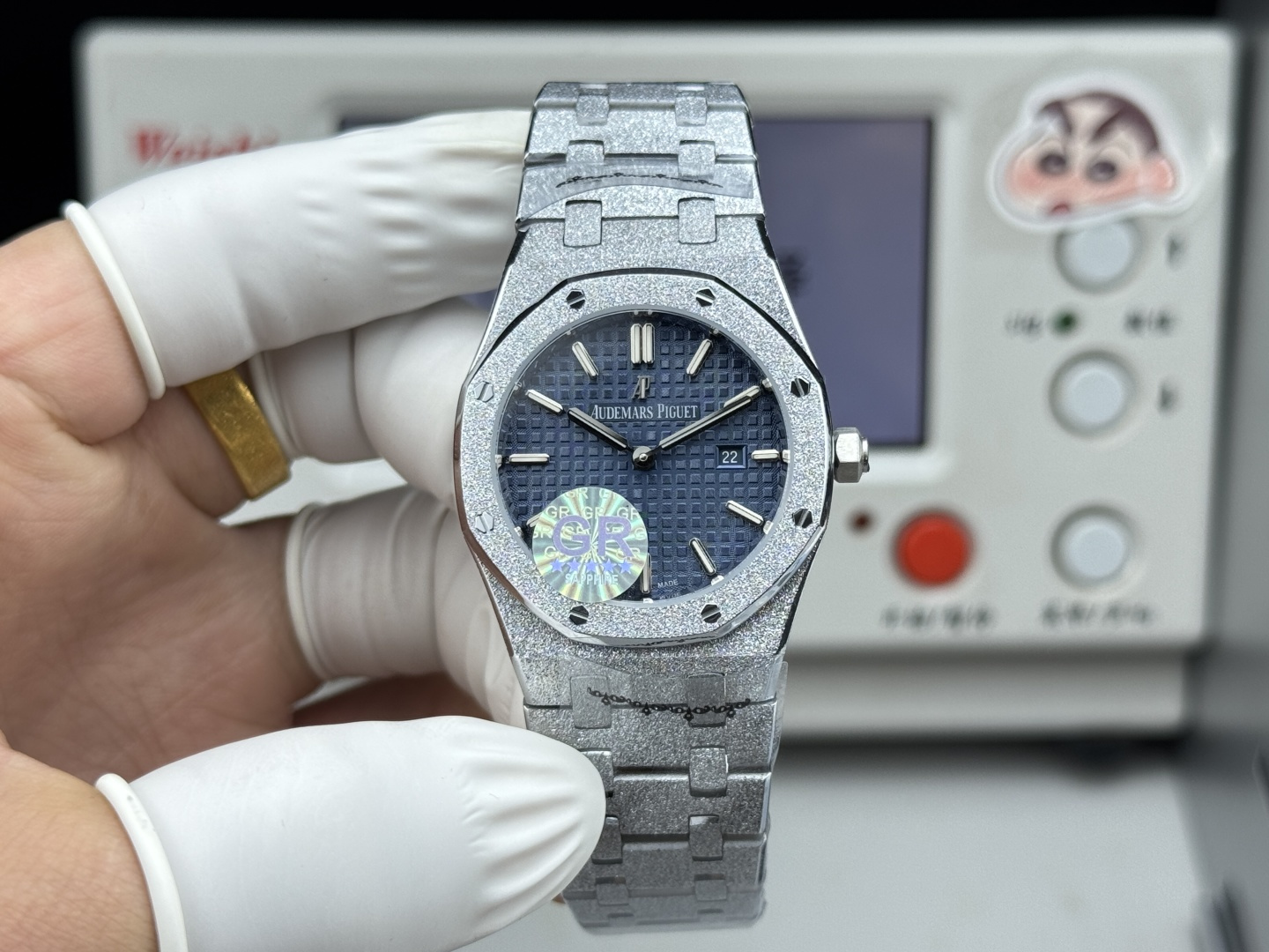 High Quality Replica Detail Shot