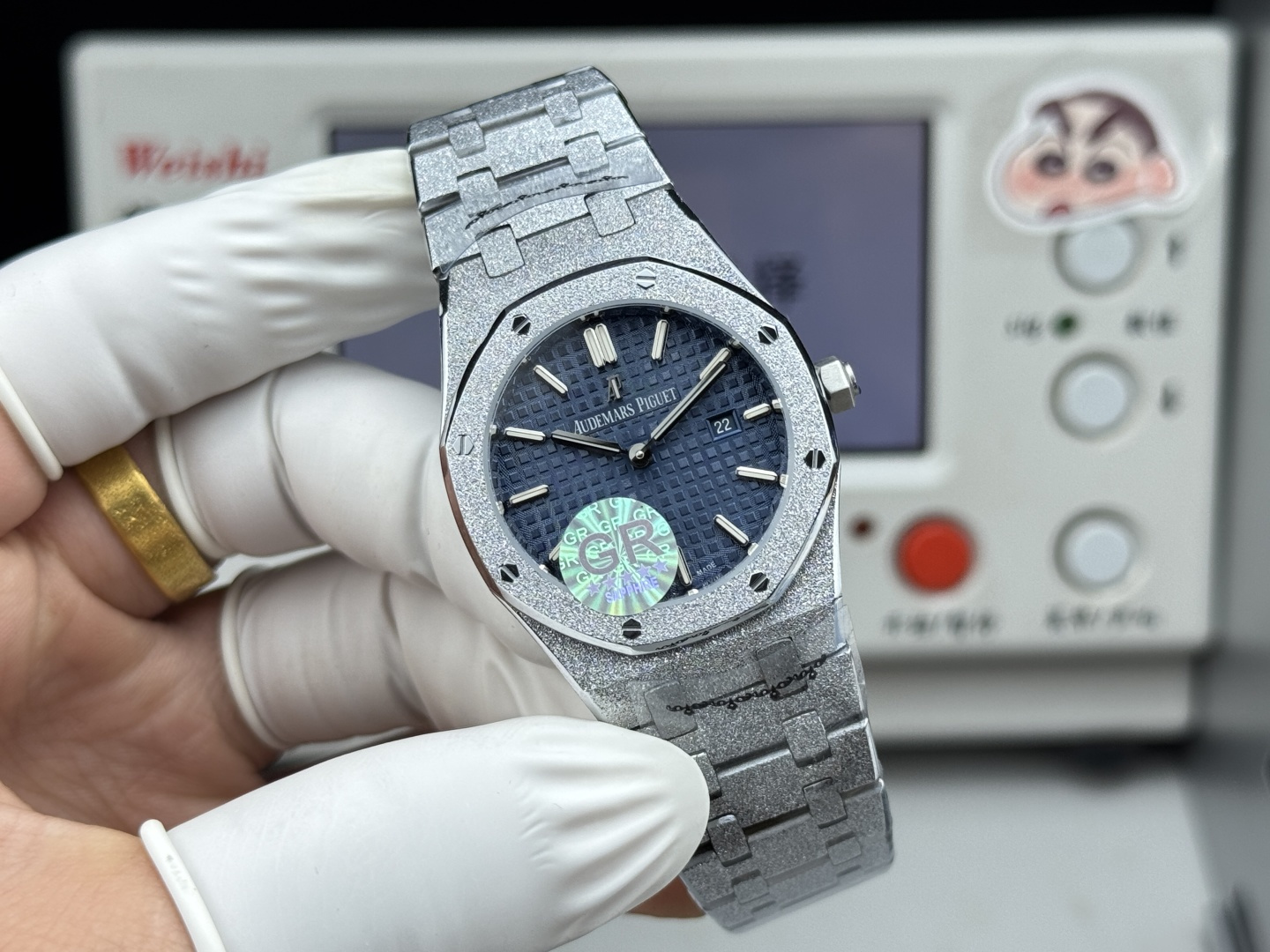 High Quality Replica Detail Shot