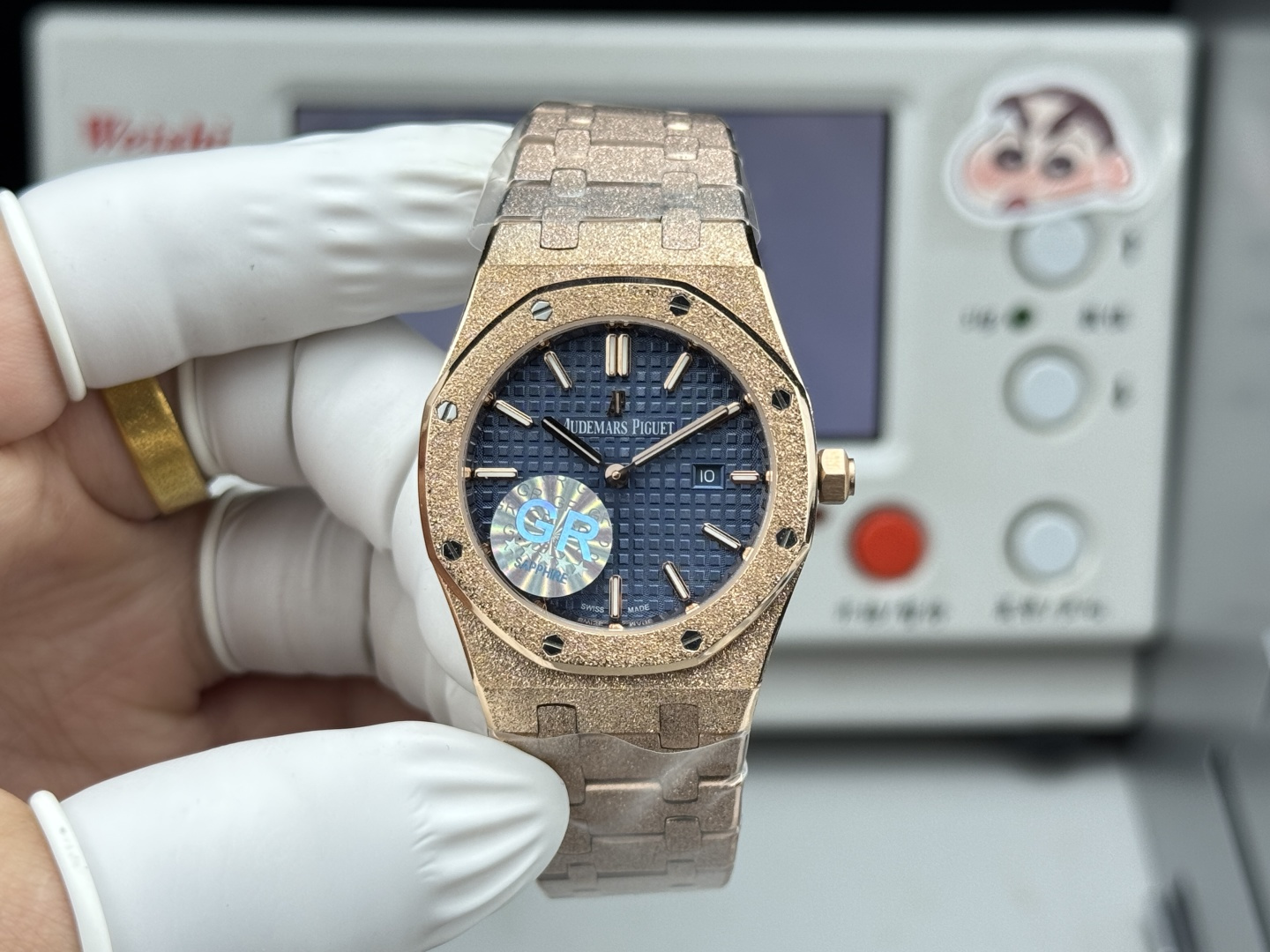 High Quality Replica Detail Shot