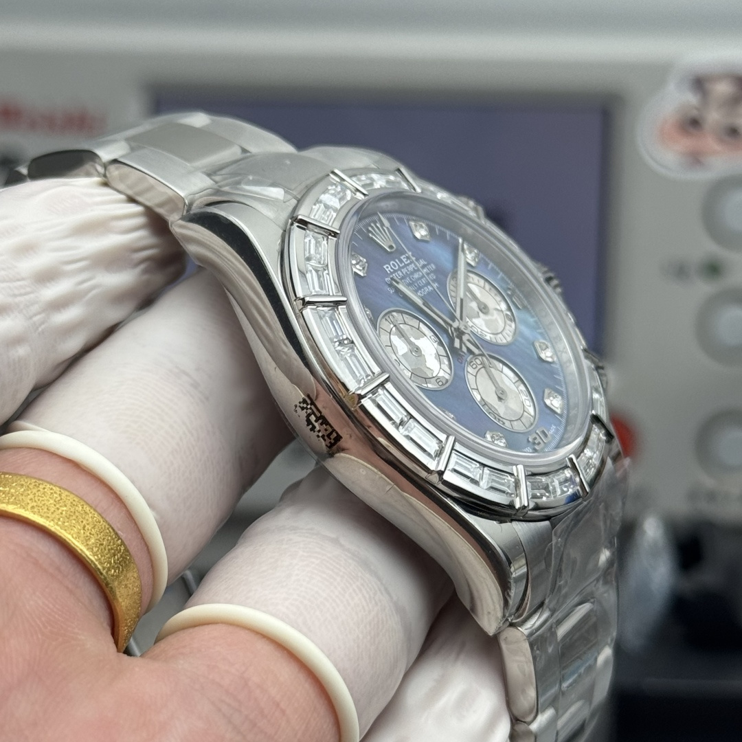 High Quality Replica Detail Shot