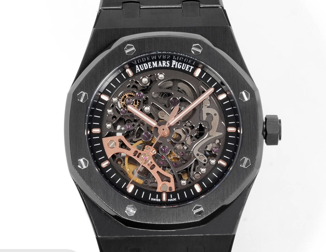 High Quality Replica Detail Shot