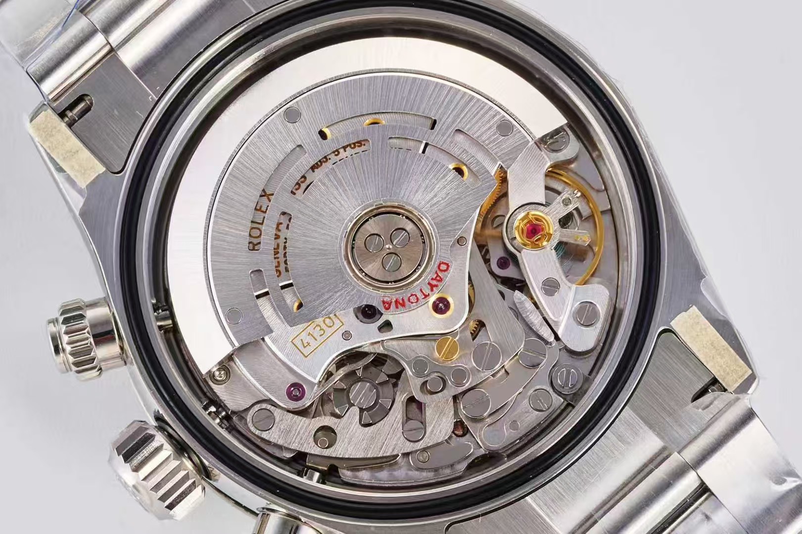 High Quality Replica Detail Shot