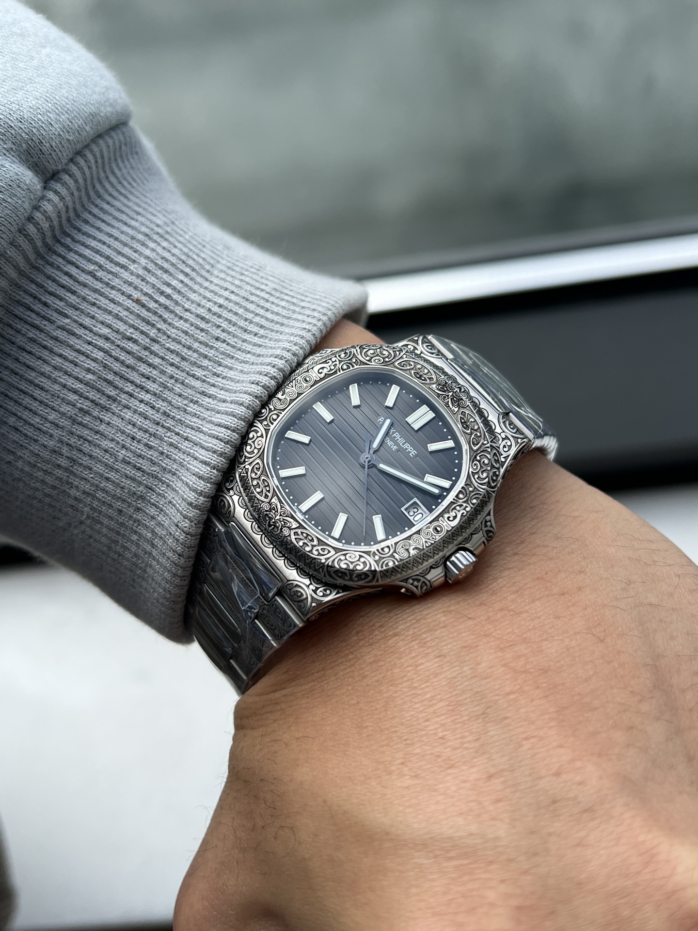 High Quality Replica Detail Shot