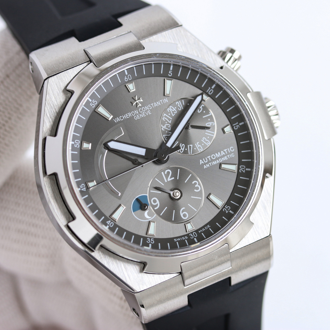 High Quality Replica Detail Shot