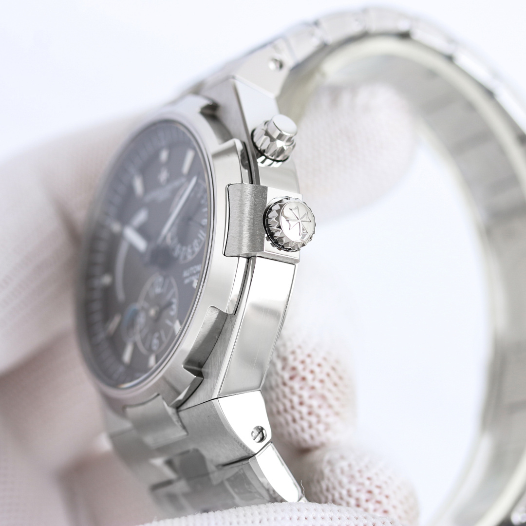 High Quality Replica Detail Shot