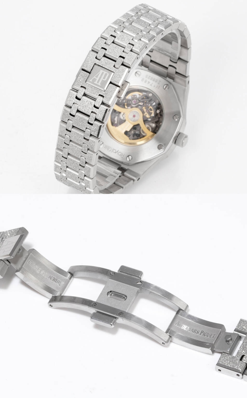 High Quality Replica Detail Shot