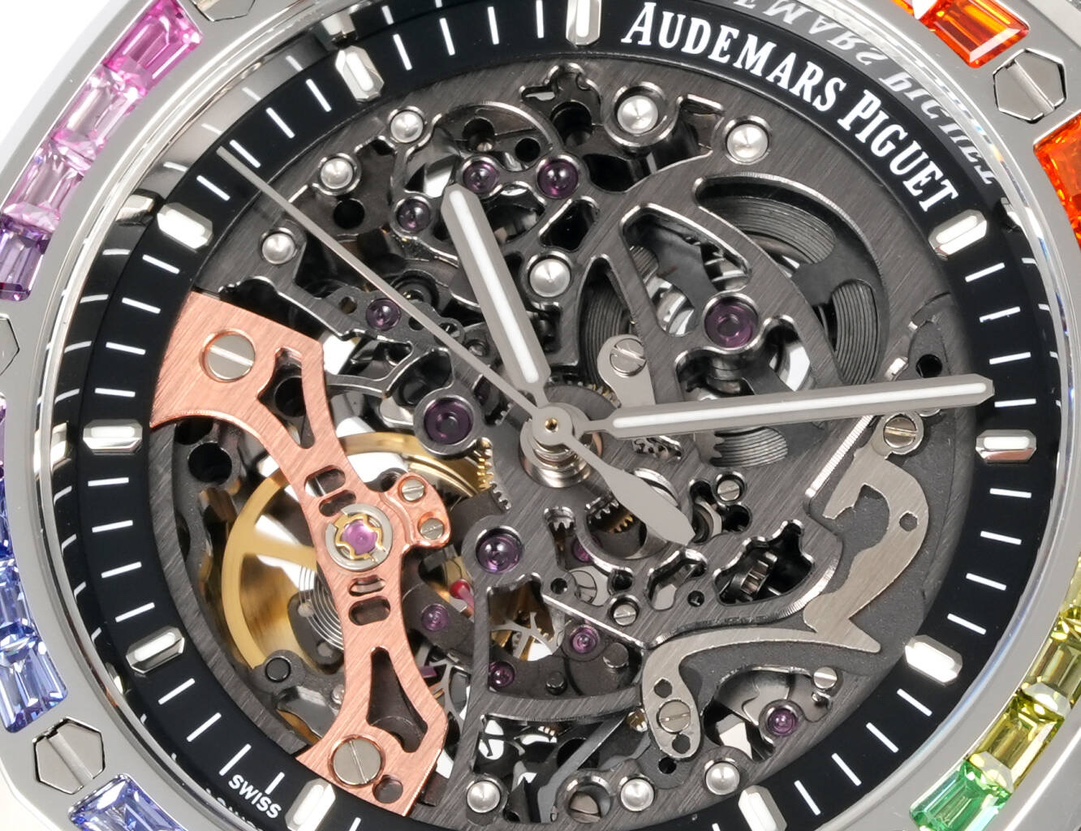 High Quality Replica Detail Shot