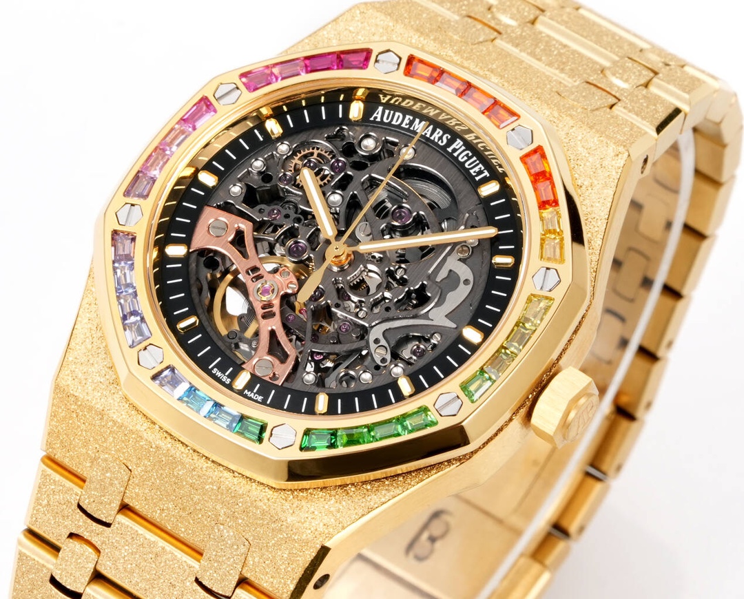 High Quality Replica Detail Shot