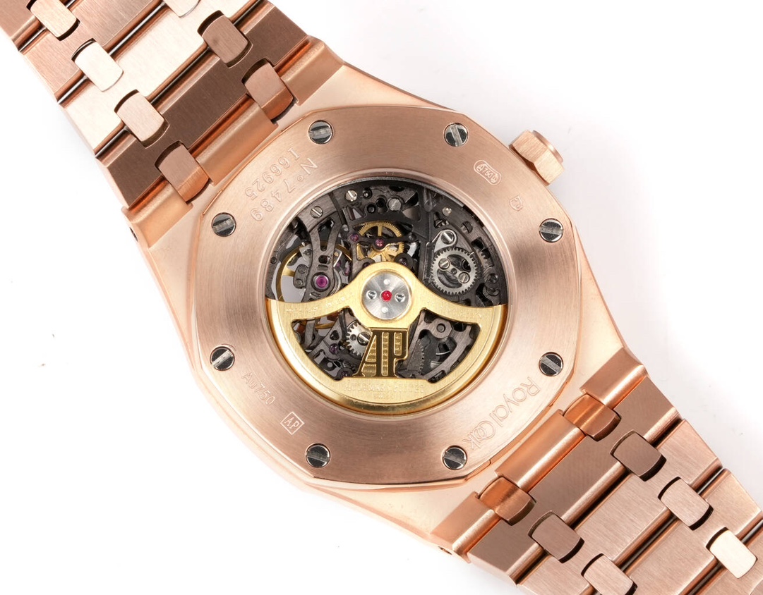 High Quality Replica Detail Shot