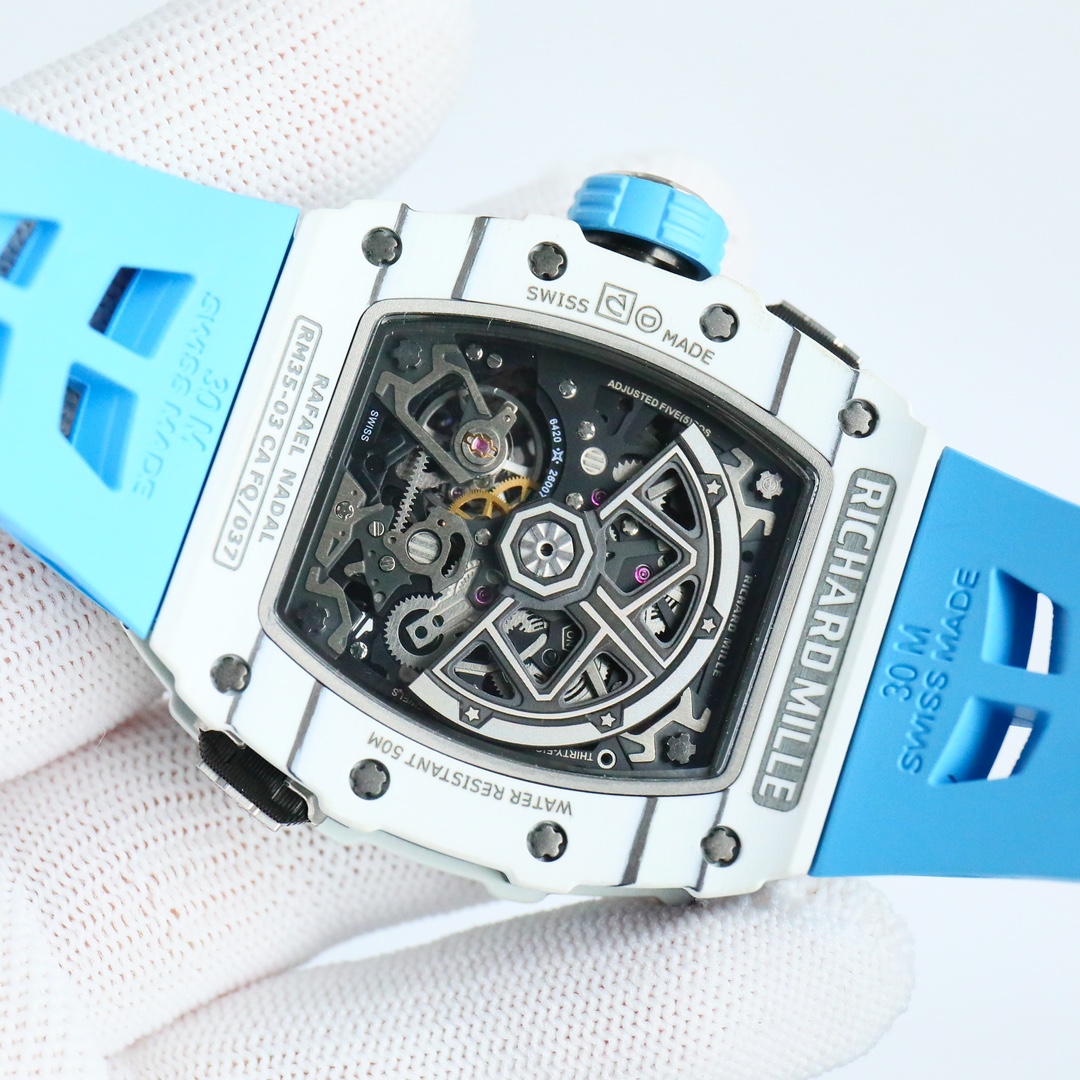 High Quality Replica Detail Shot