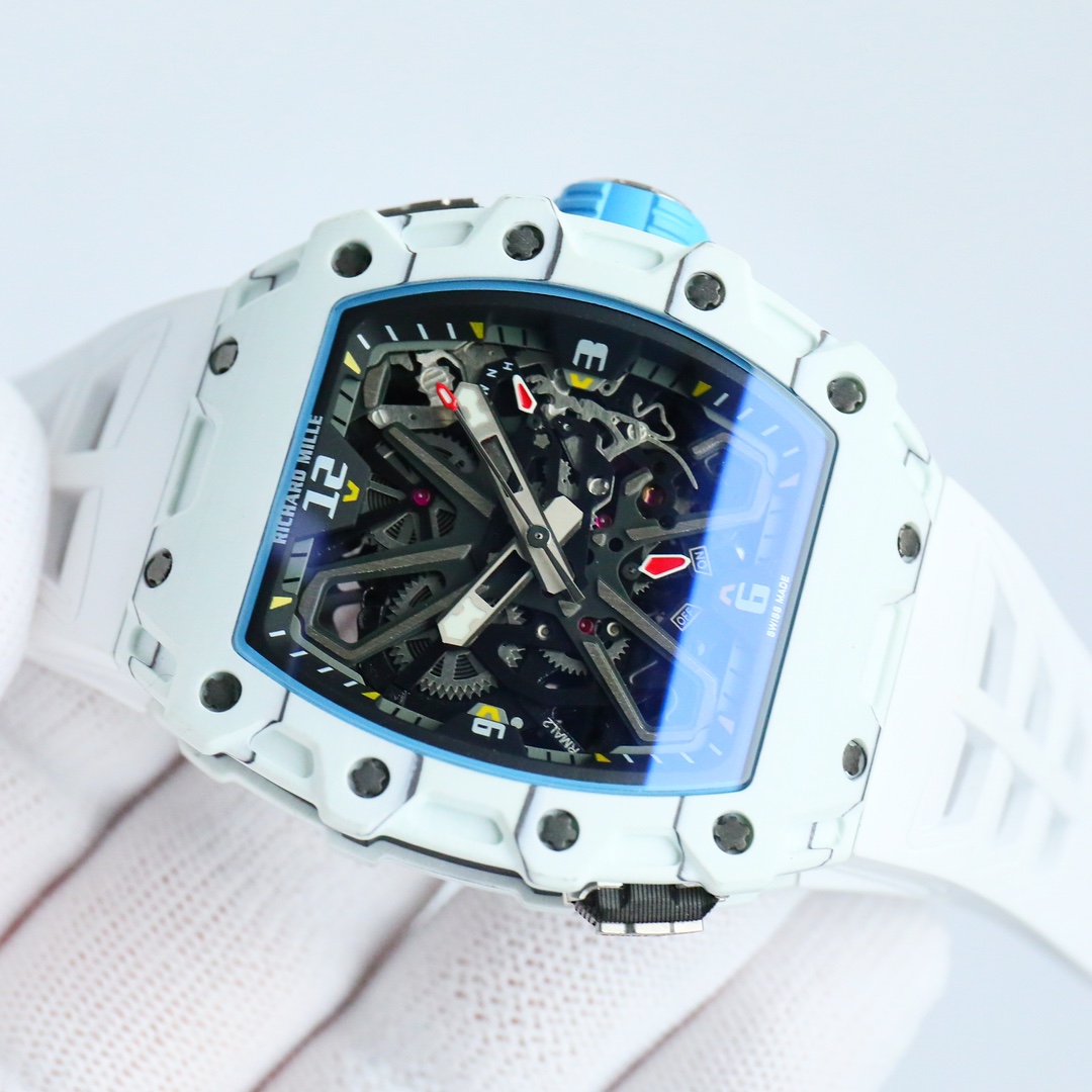 High Quality Replica Detail Shot