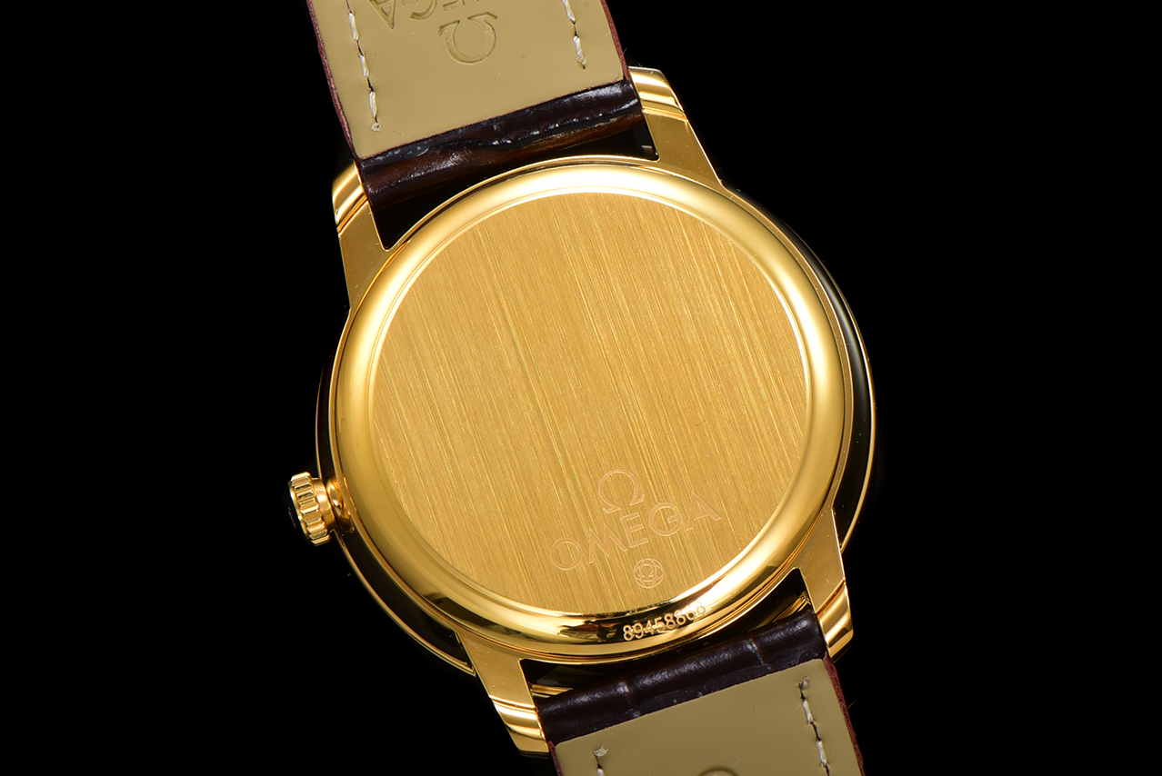 High Quality Replica Detail Shot