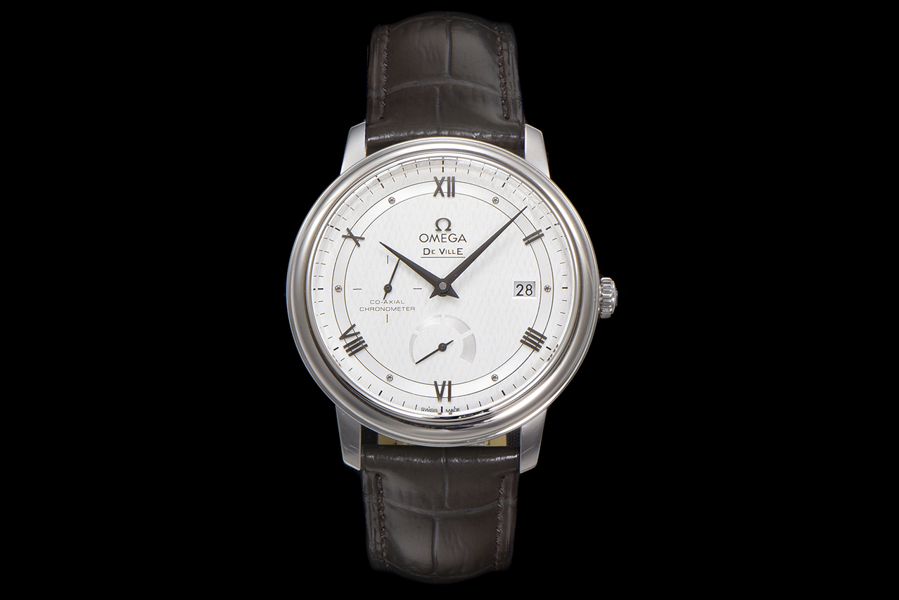 High Quality Replica Detail Shot